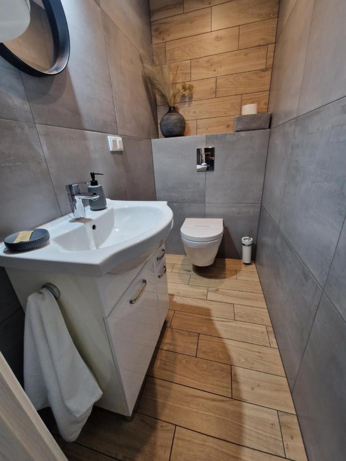 Apartament W Srodmiesciu Sanok Exteriör bild