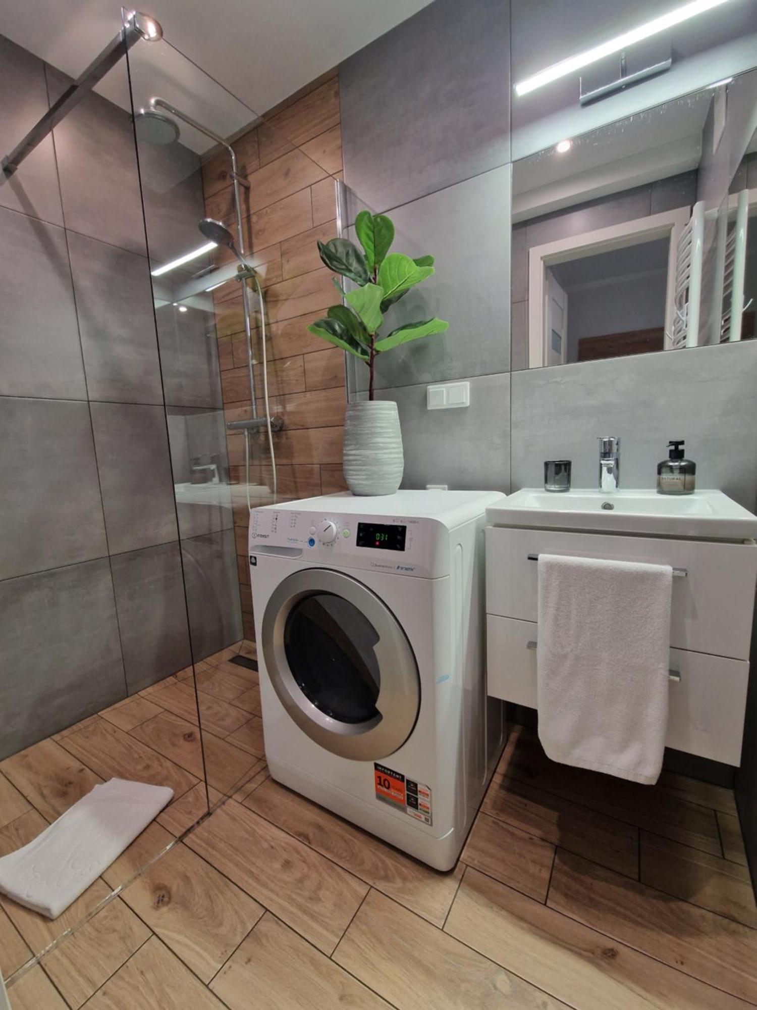 Apartament W Srodmiesciu Sanok Exteriör bild